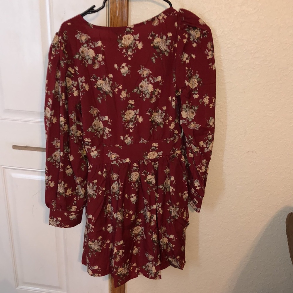 Long Sleeve Red Flower Dress - Picture 11 of 12